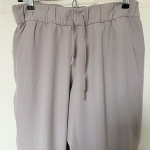 lululemon On the Fly Jogger - Travel Woven